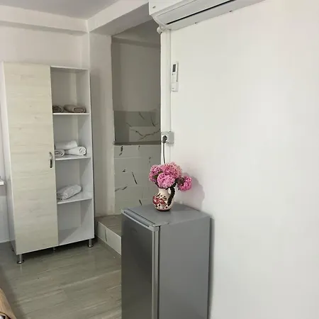 Welcome 招待所 Shkodër